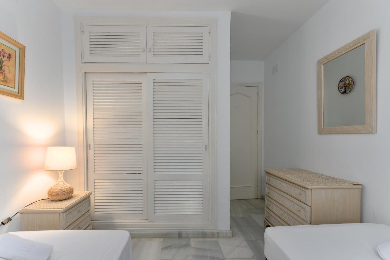 Ferienwohnung Playa Lucera Sitio de Calahonda Exterior foto